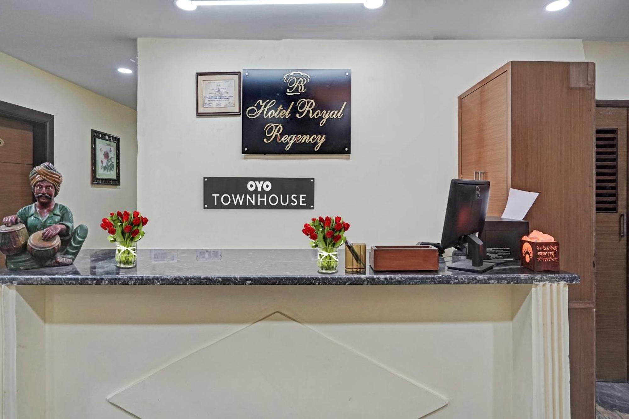 Hotel O Royal Regency Ghaziabad Exterior foto